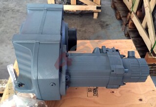 SEW EURODRIVE PERMANENTMAGNETMOTOR M. GETRIEBE, FH77/G...